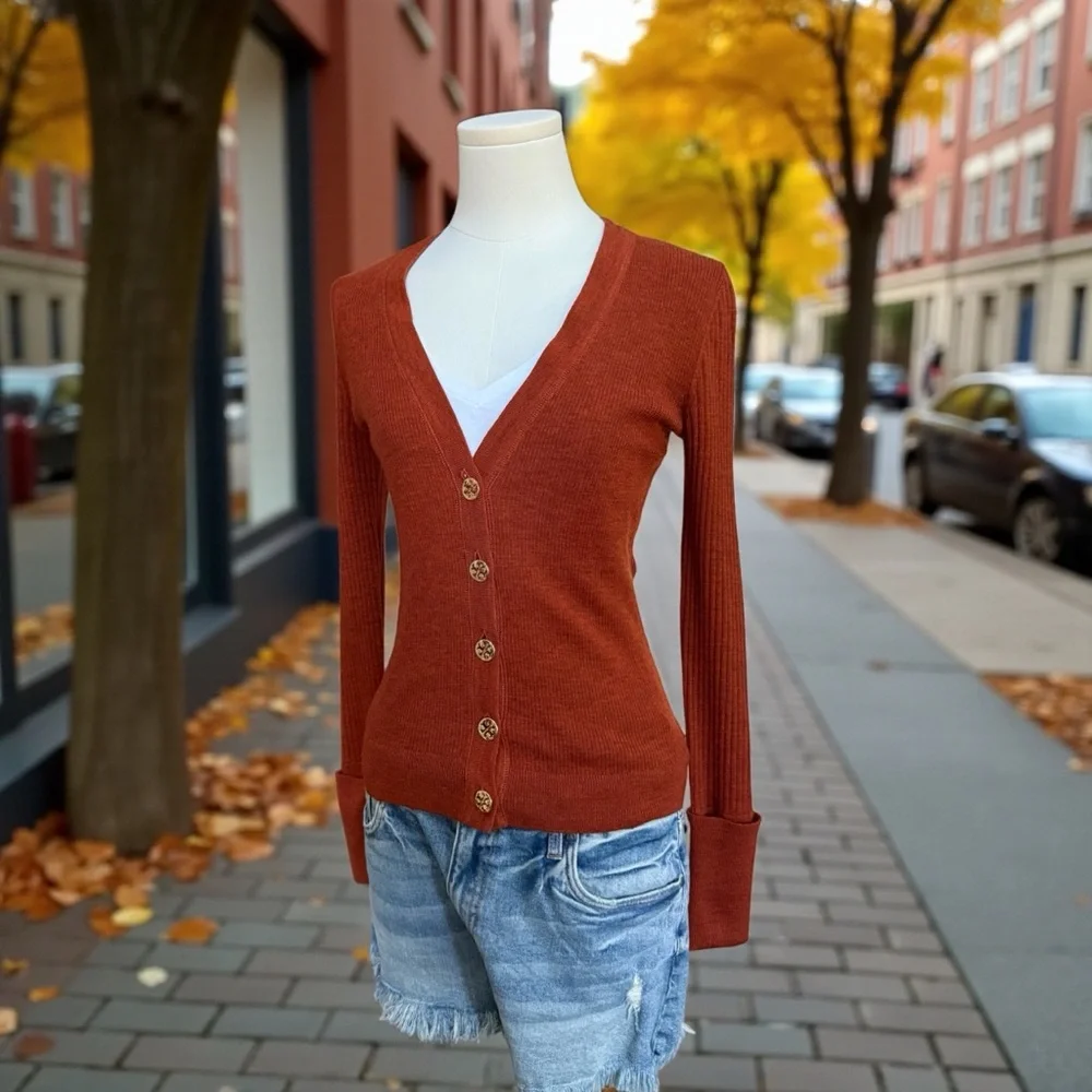 Tory Burch Women’s Wool Cardigan Button-Up Sweater in Rust! XS! - Picture 2 of 9